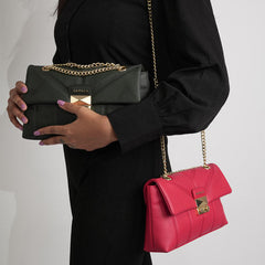 Beyond the Basics: How a Leather Bag Elevates Any Outfit