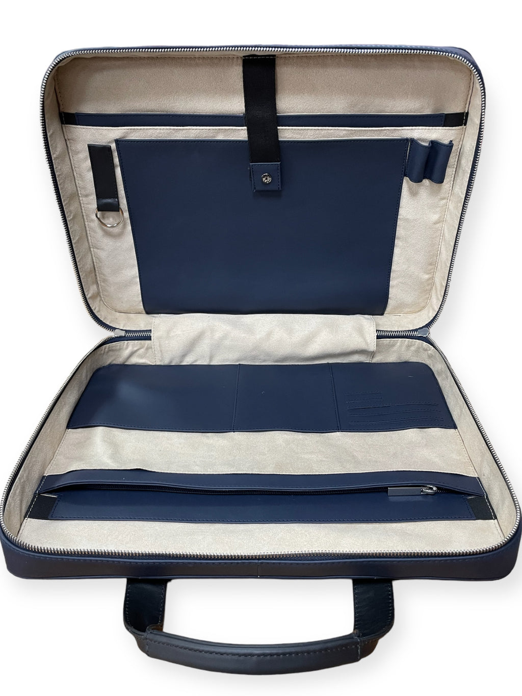 VANGUARD - NAVY